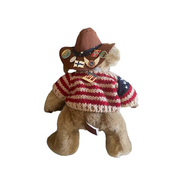 The Brass Button Bear Collection Cody American Flag Sweater Plush Bear 15 pins - Picture 5 of 5